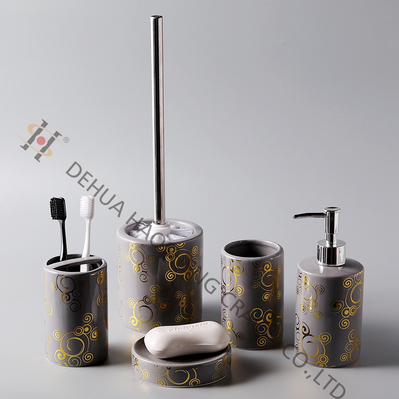 Bathroom set