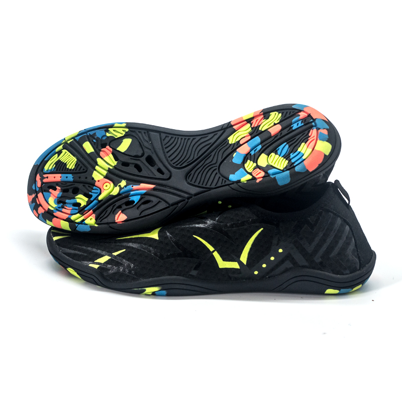 Aqua Shoes