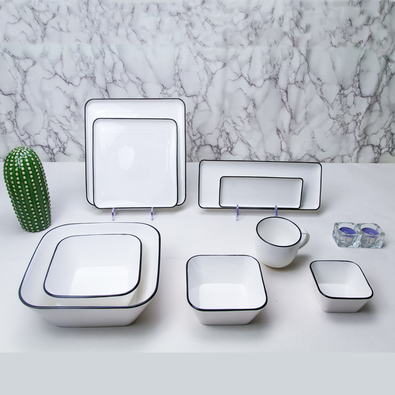 ROUND ANGLES SQUARE TRAY New bone china
