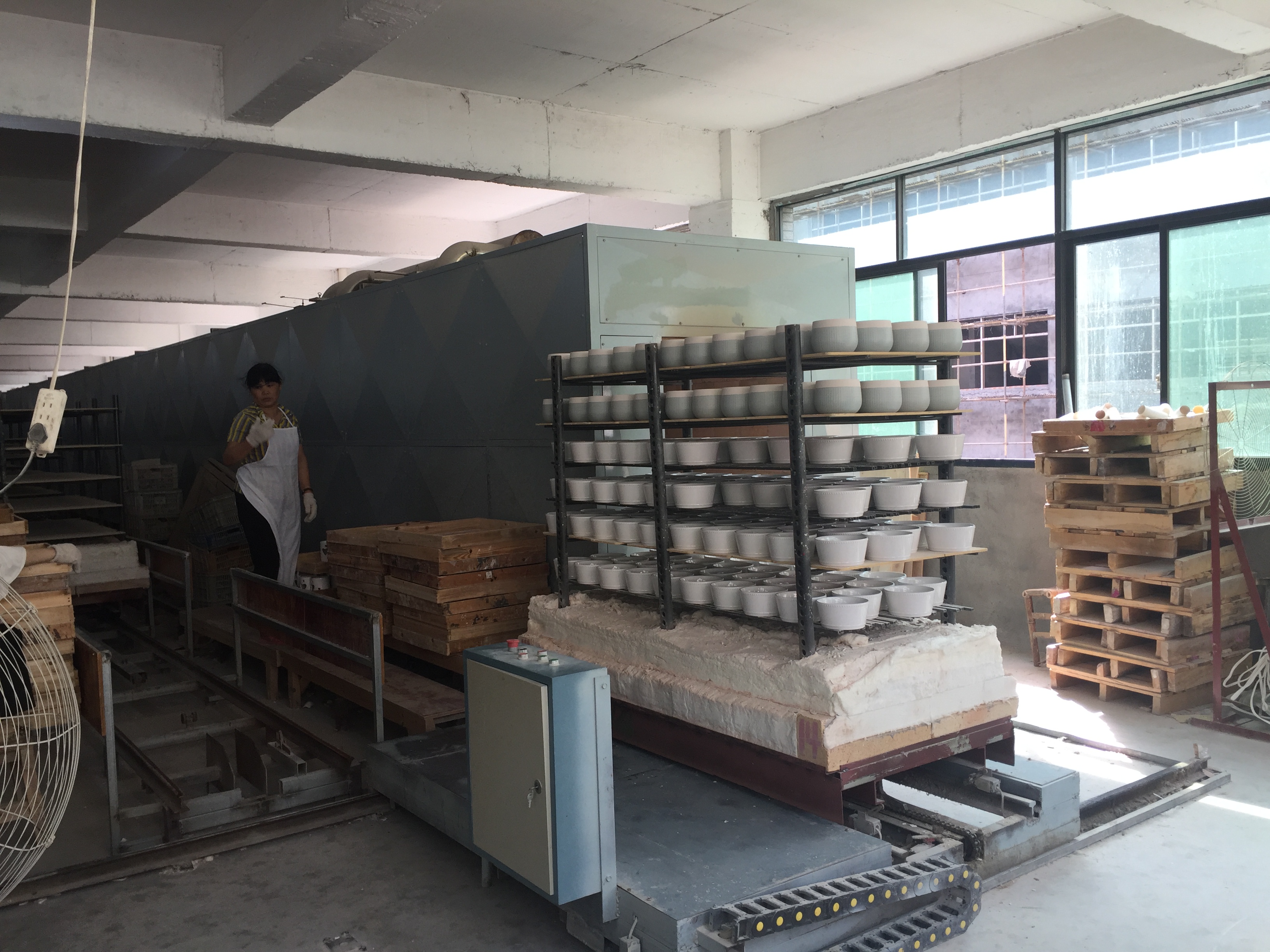 Fujian Dehua Yujia Craft Co., Ltd. – sculptures (figures 3