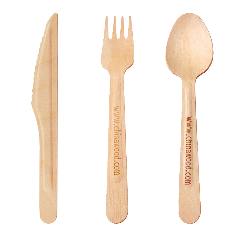 Disposable wooden cutlery