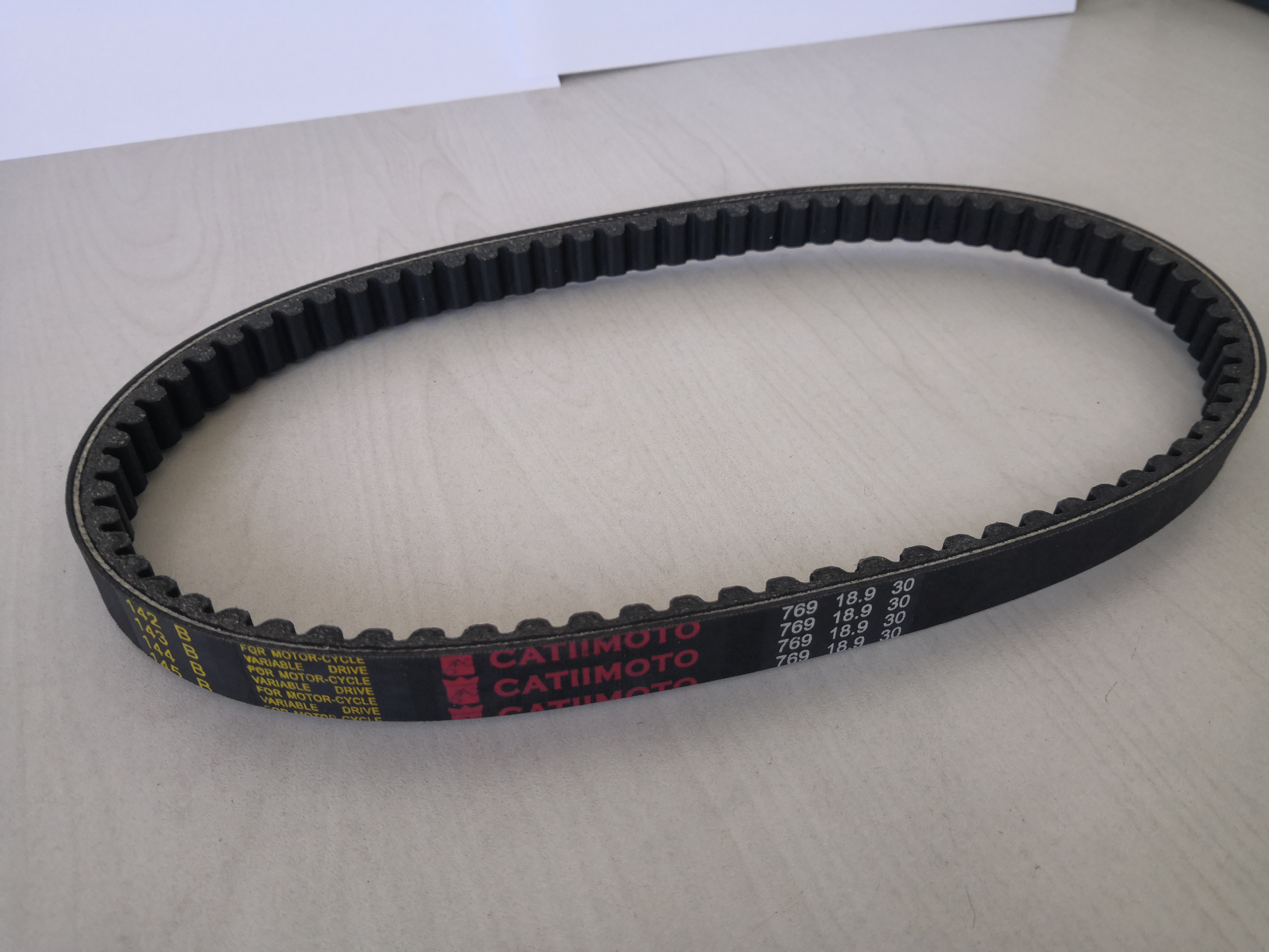 Motorcycle drive belt