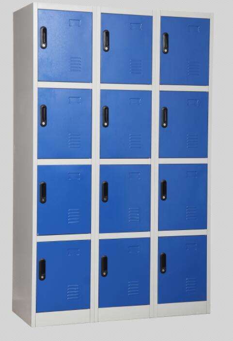 12 doors locker