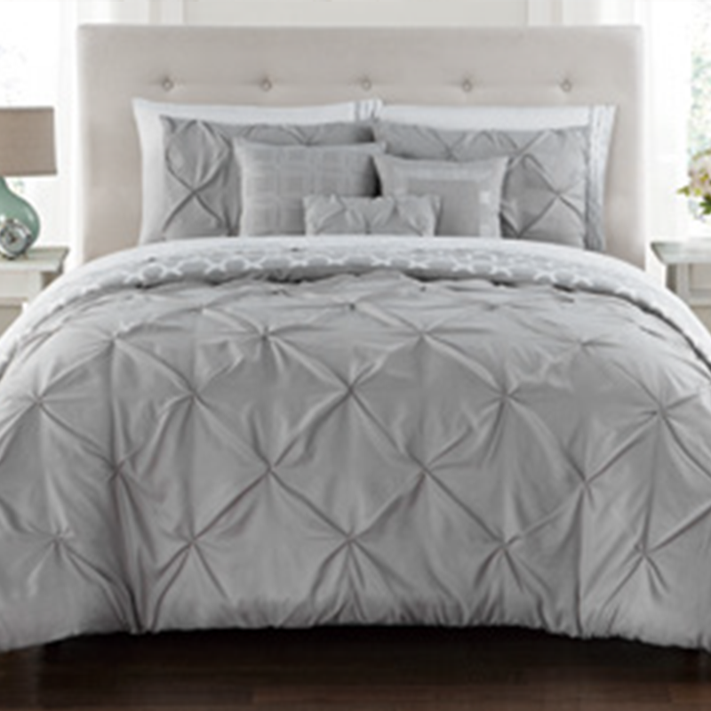 Comforter set
