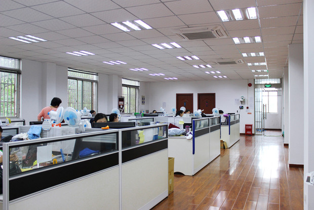 Shanghai Anwei Import and Export Co., Ltd. – enamel pots 2