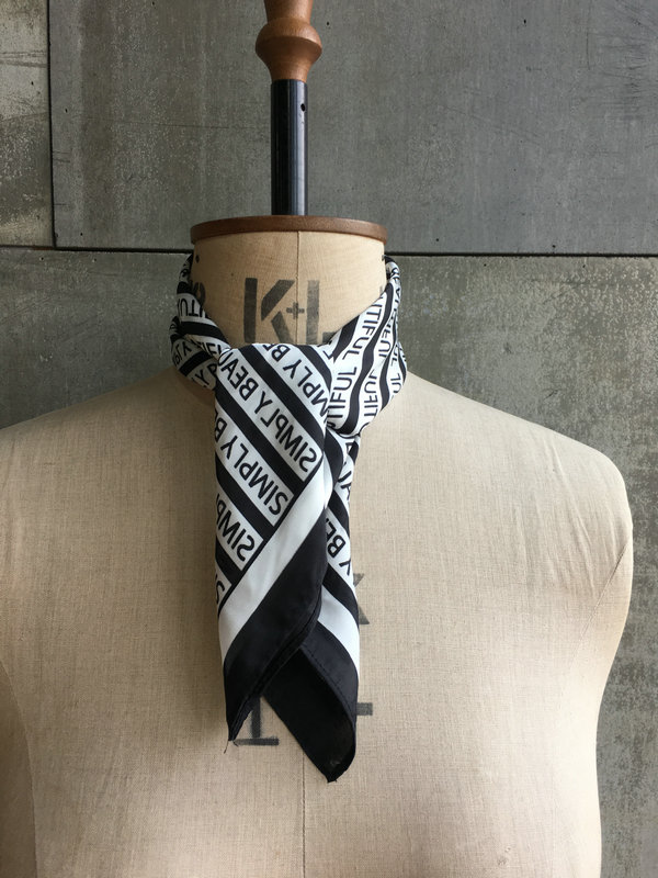 2020 New printed square woven customised neck polyester scarf light woven scarf bandana summer ladies scarves with letter