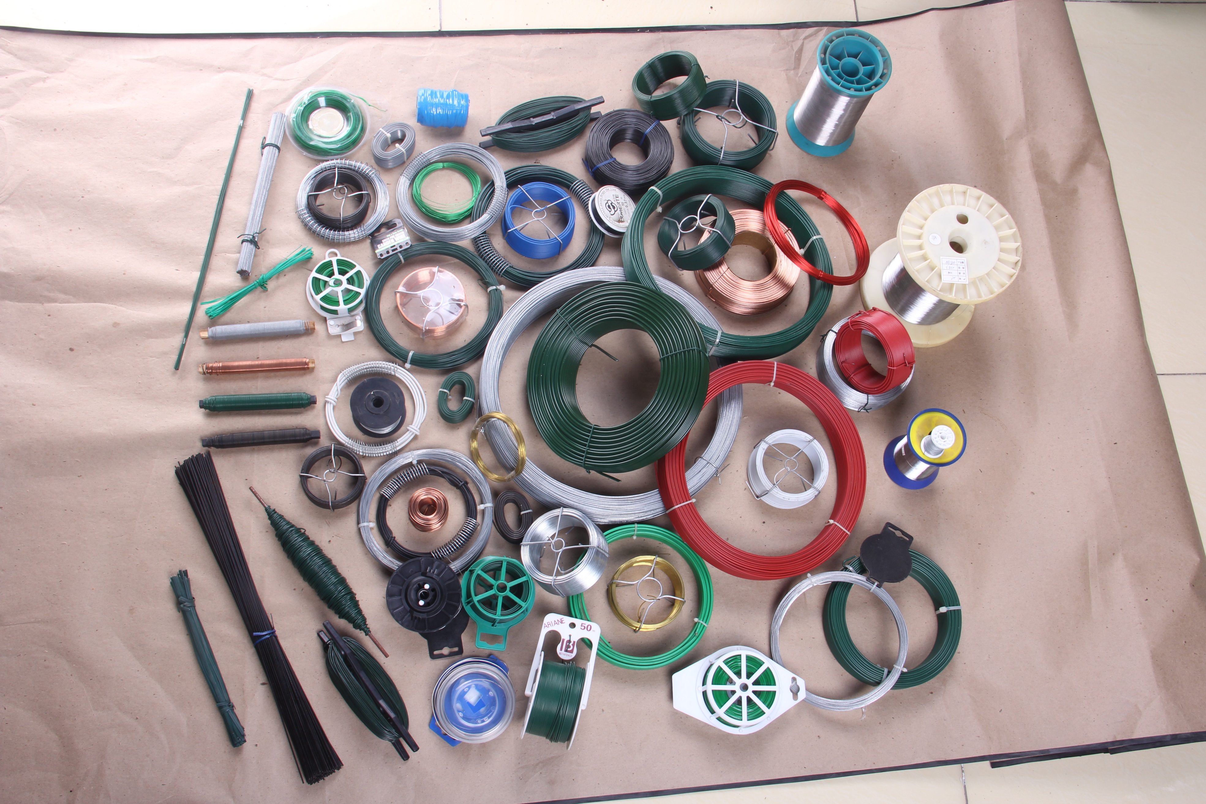 JINAN RENZ HARDWARE MANUFACTURE CO.LTD. – sofá de cuero 3