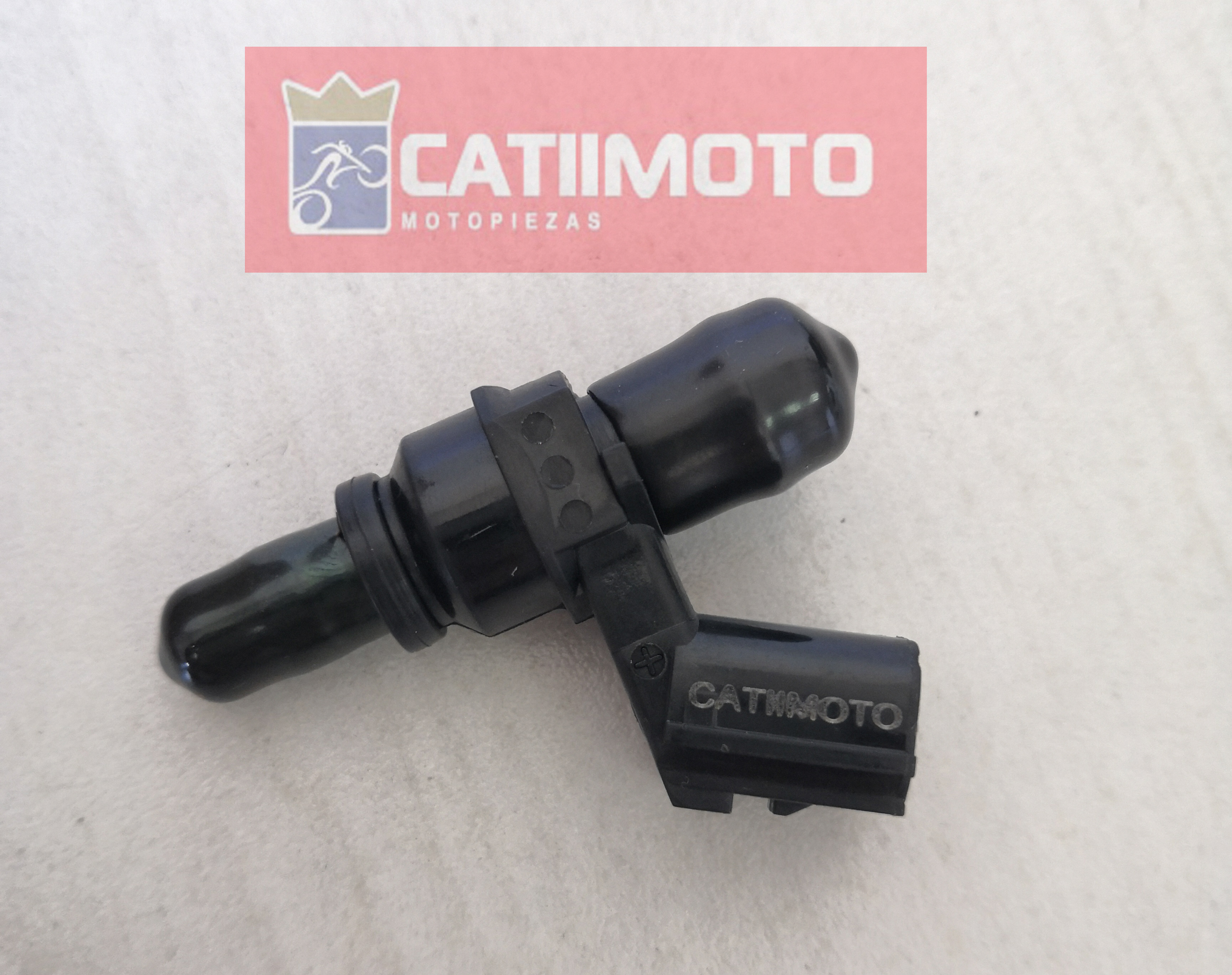 Motorcycle fuel injector