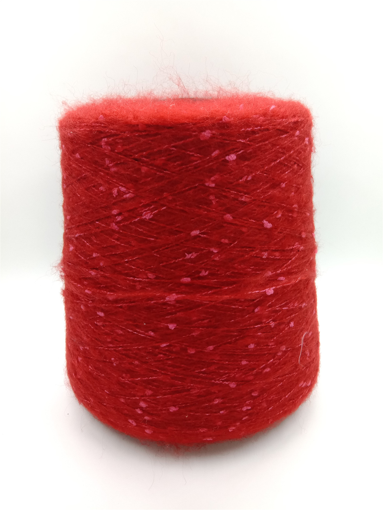 Red neps brush yarn