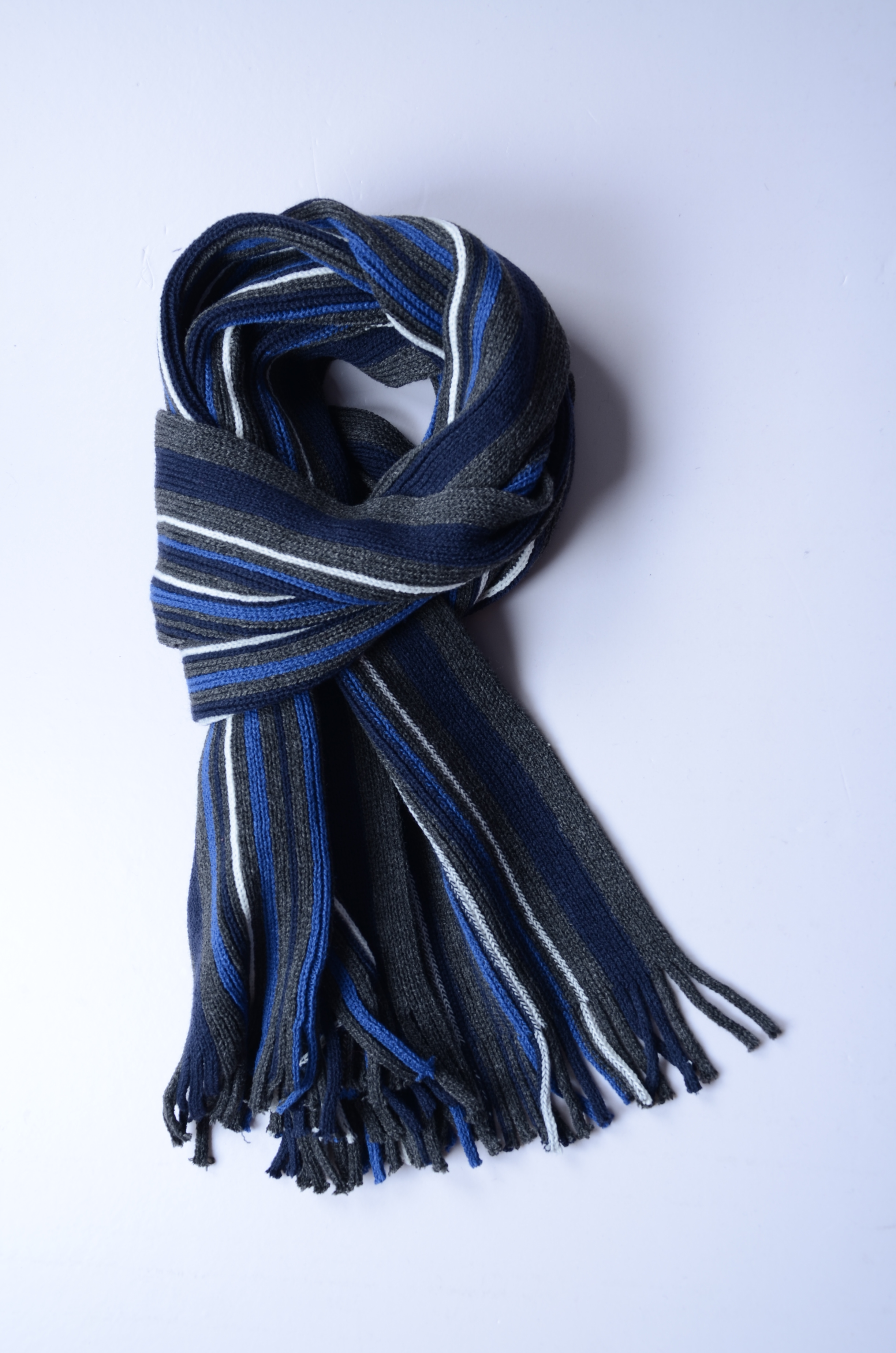 Men knitted scarf