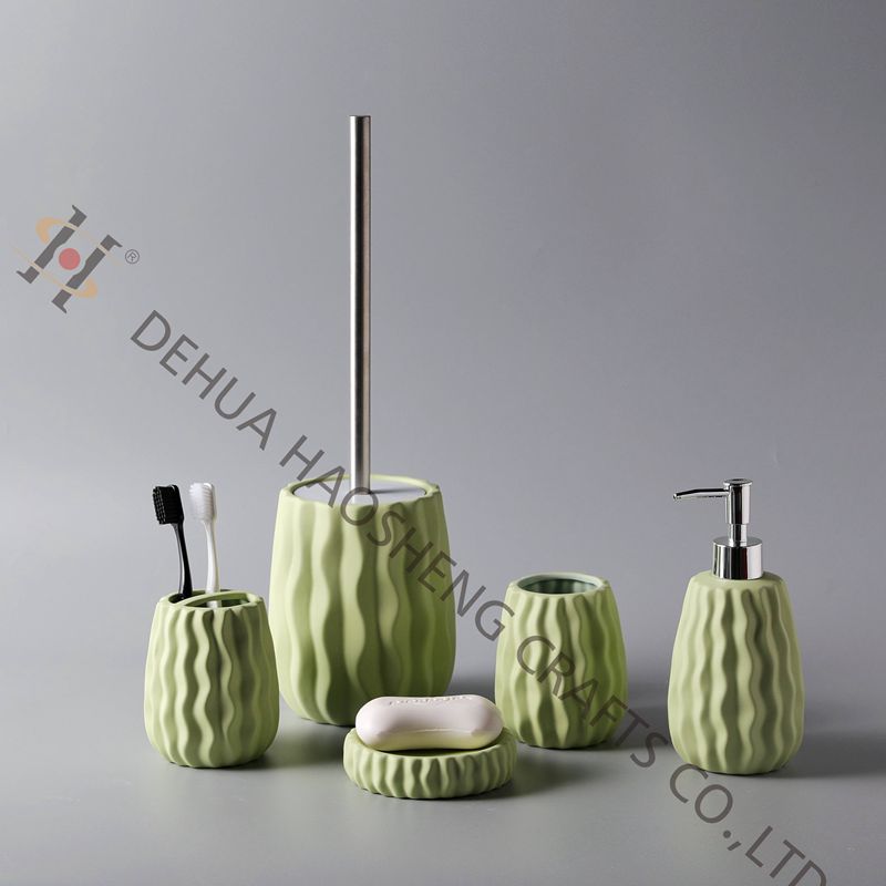 Bathroom set