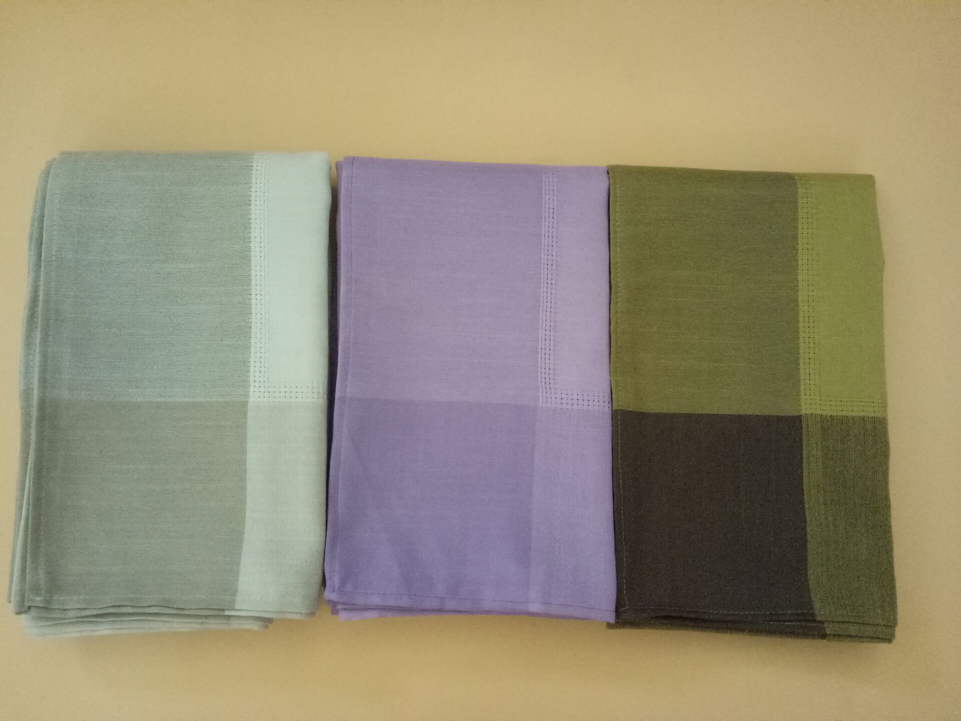 100%polyester yarn-dyed bedsheet/tablecloth