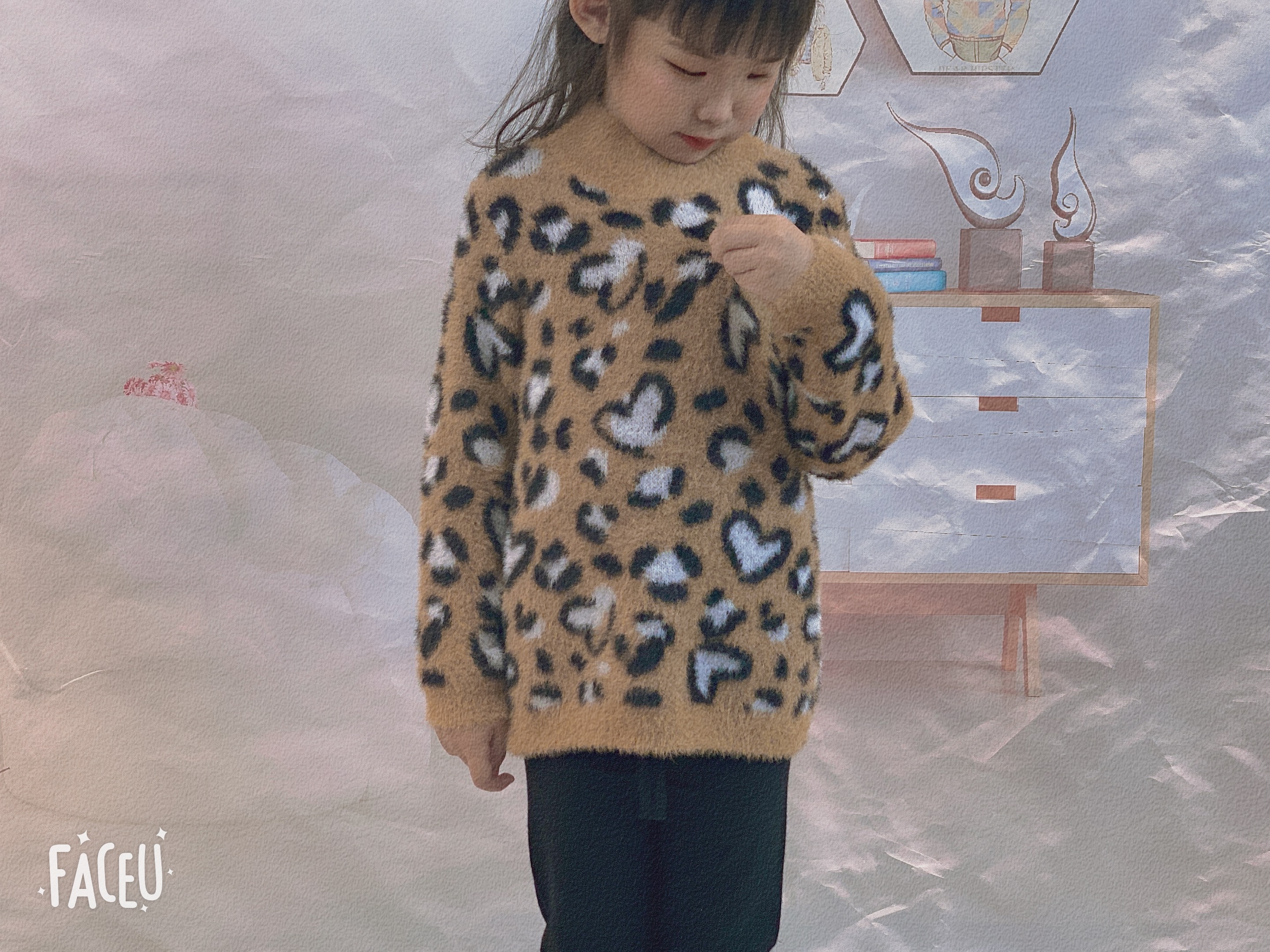 Girl's crew neck sweater AW21 fashion