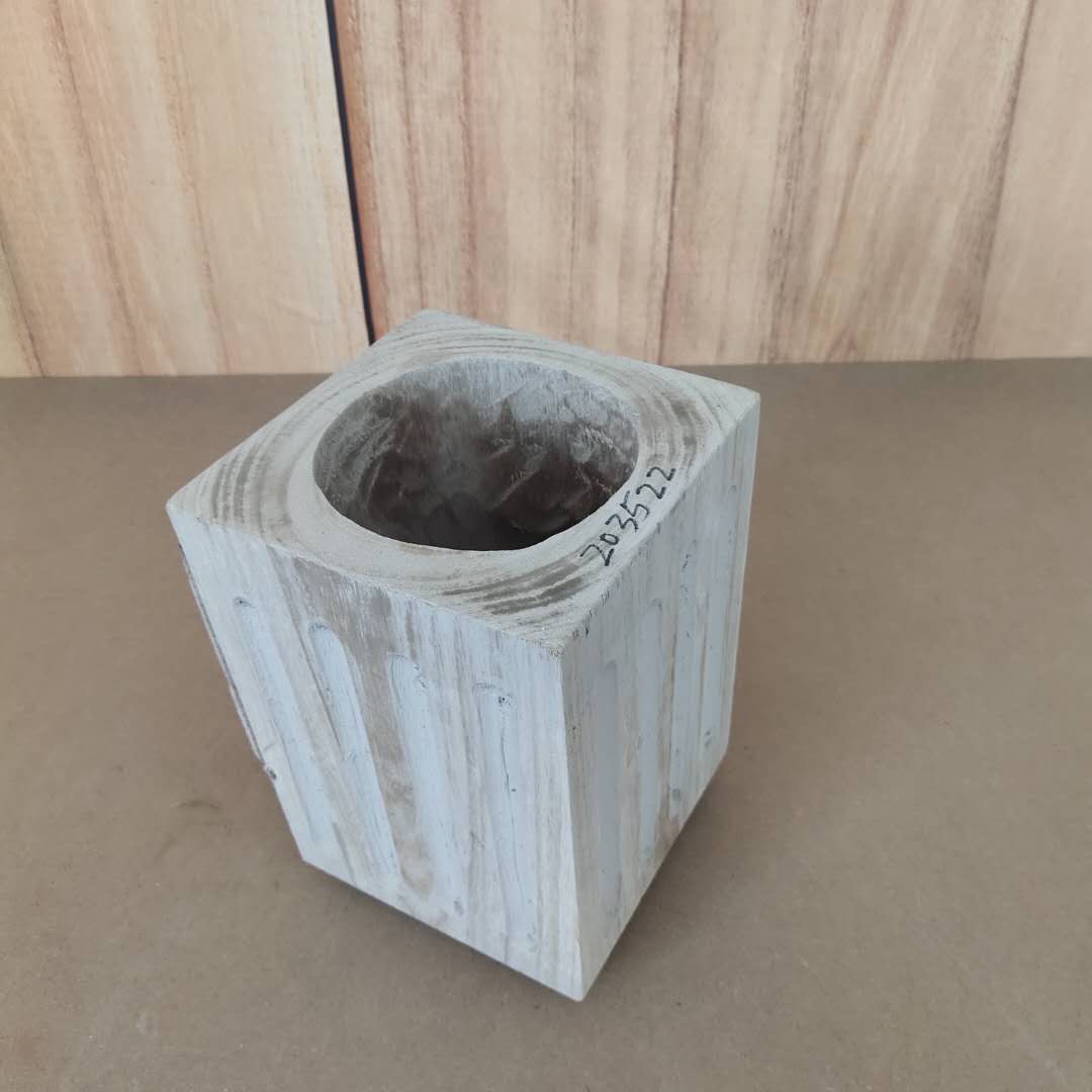 Wooden square pot