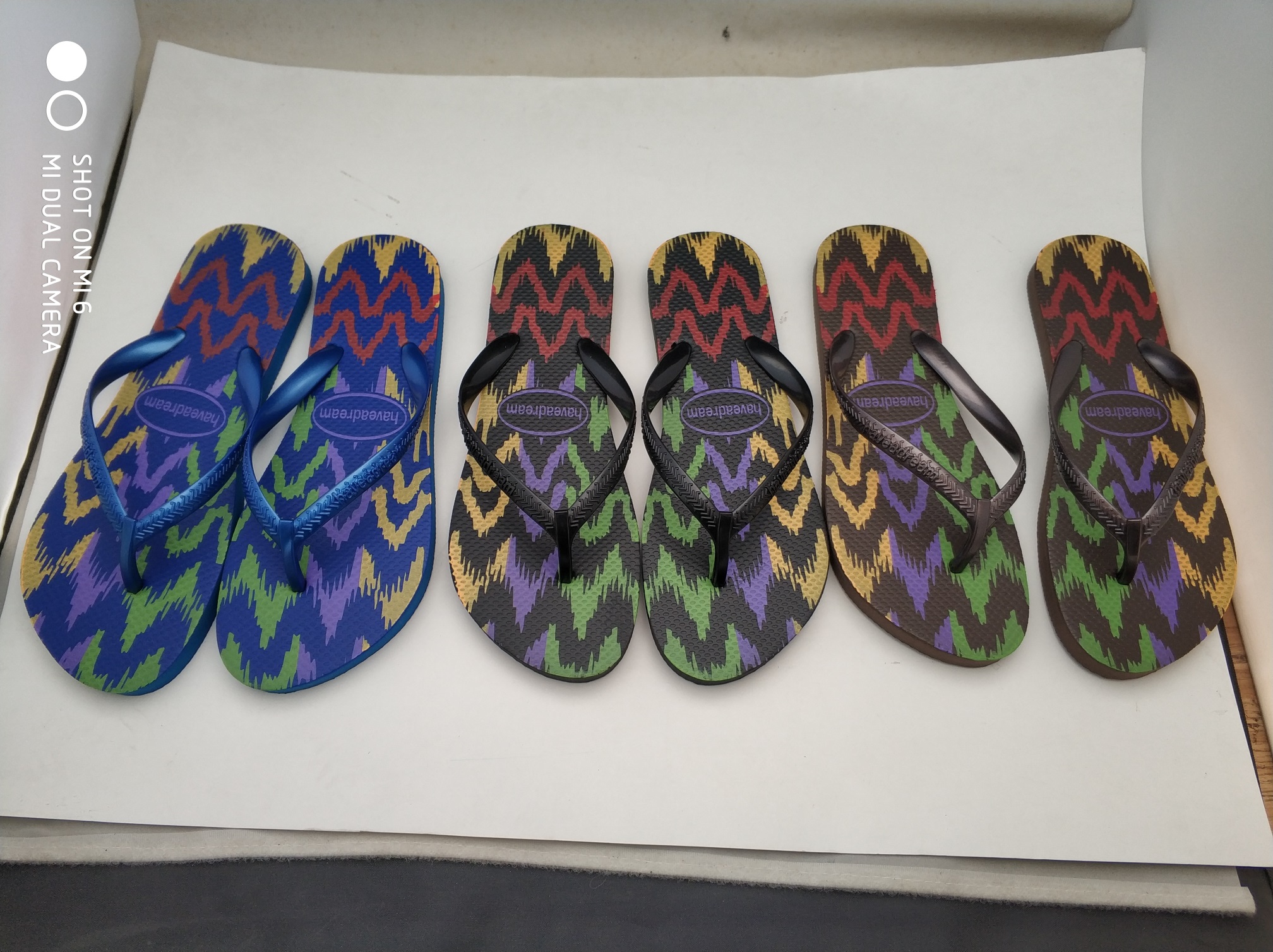 slippers