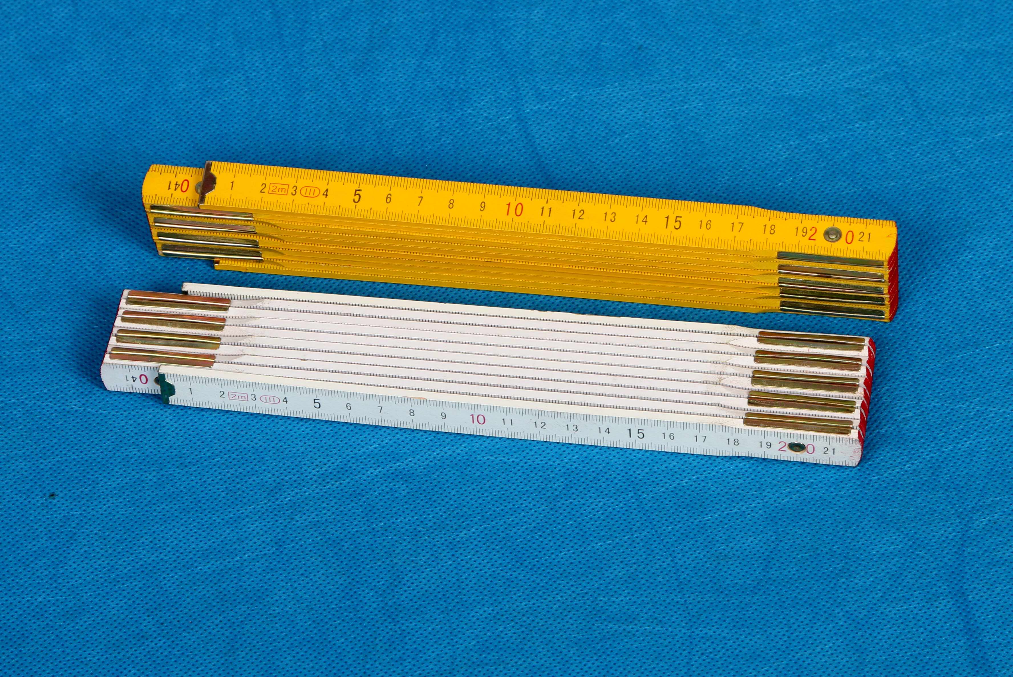 Wood folding ruler