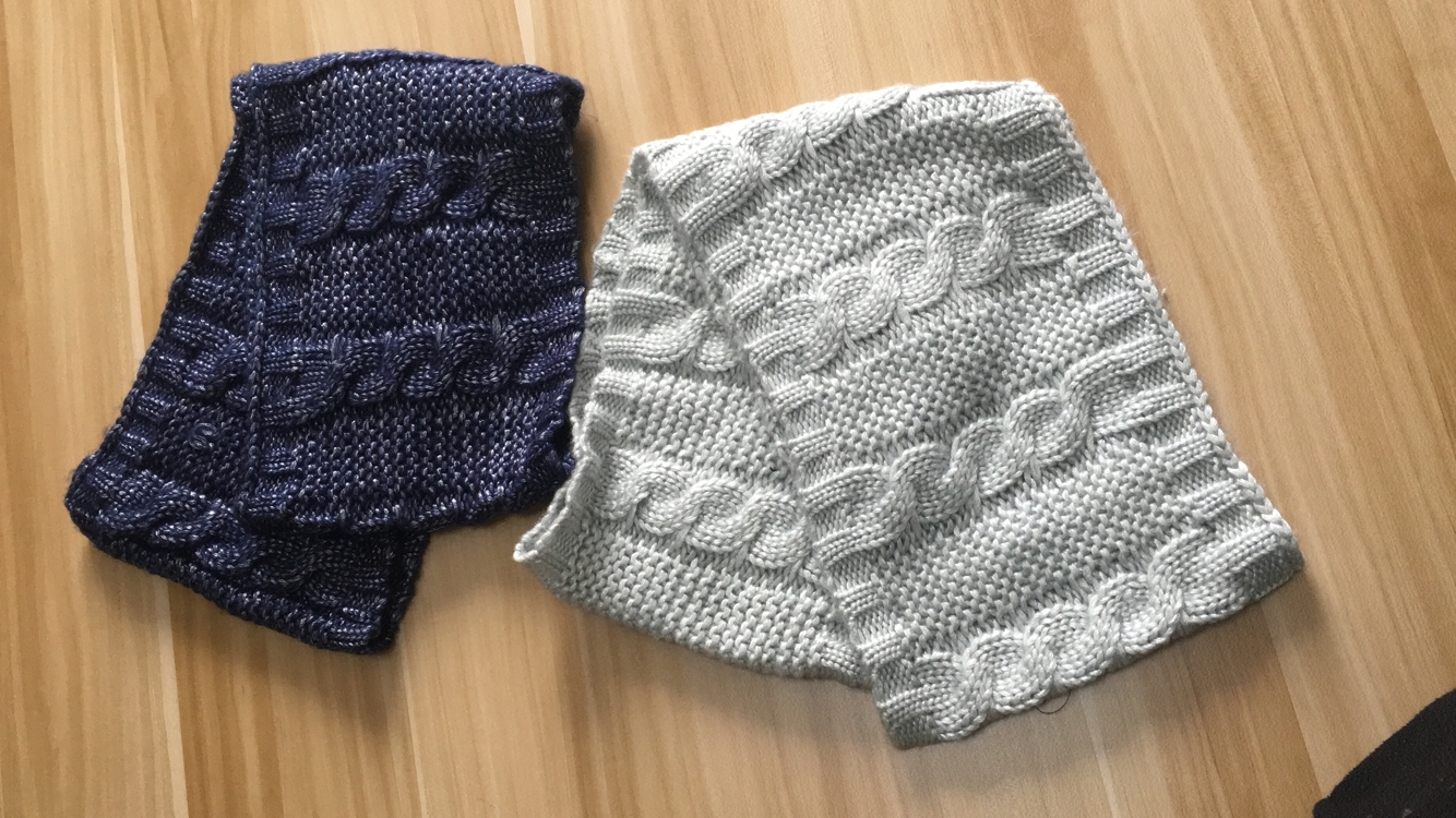 Knitted snood