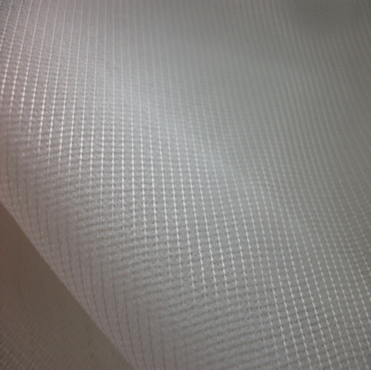Warp knitted interlining