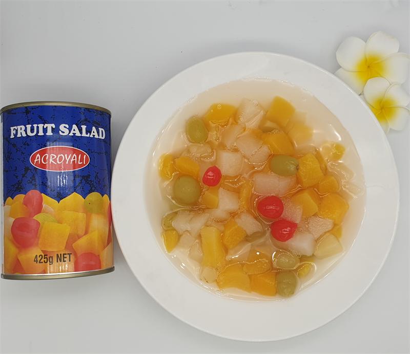 Canned Fruit Cocktail