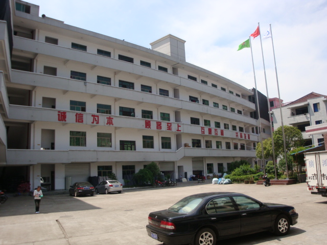 Zhejiang Jinhua Guanghong Gift Co., Ltd. – Santa Hats 1