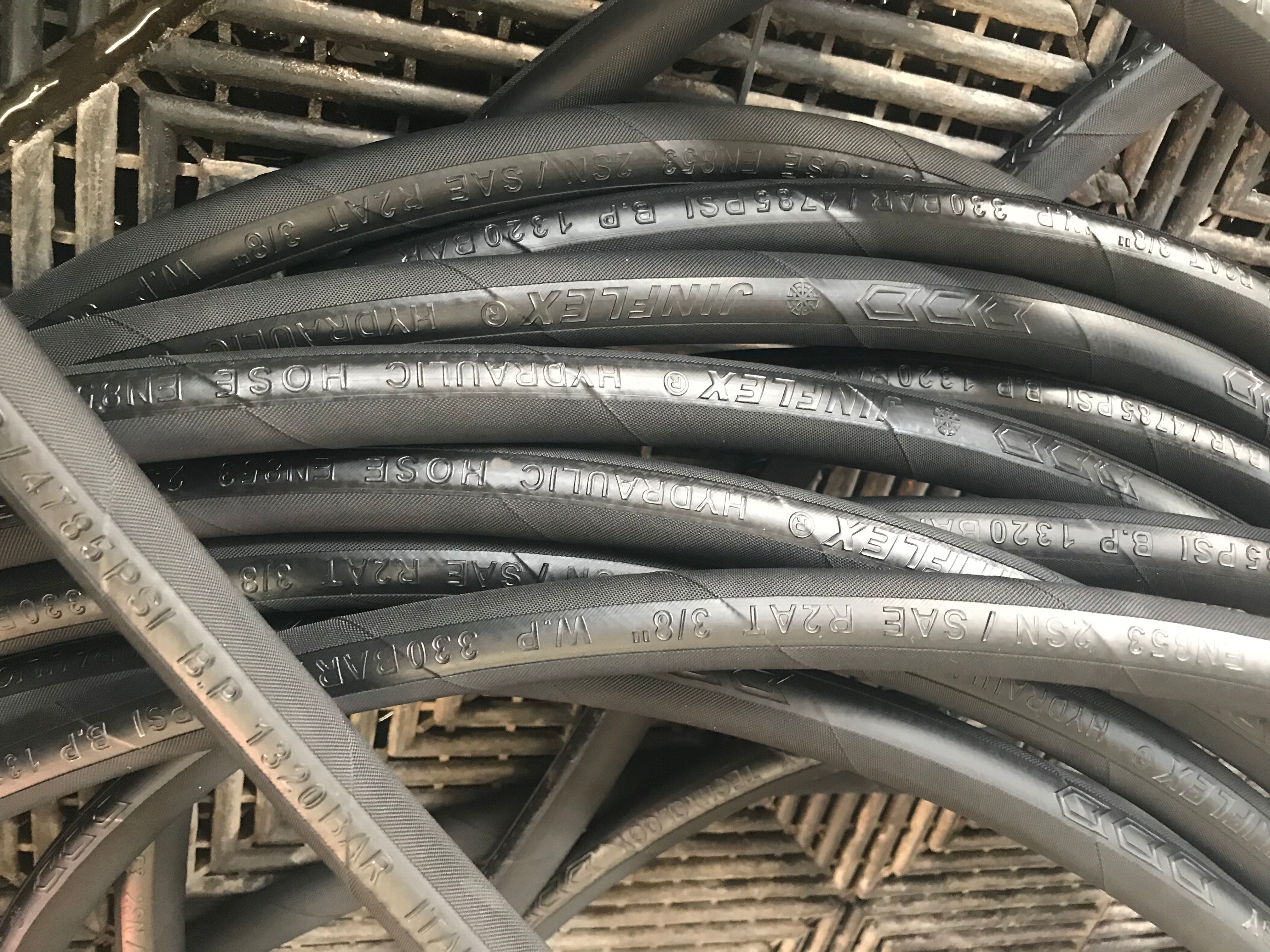 Hydraulic Hose R2/2sn 5/16"