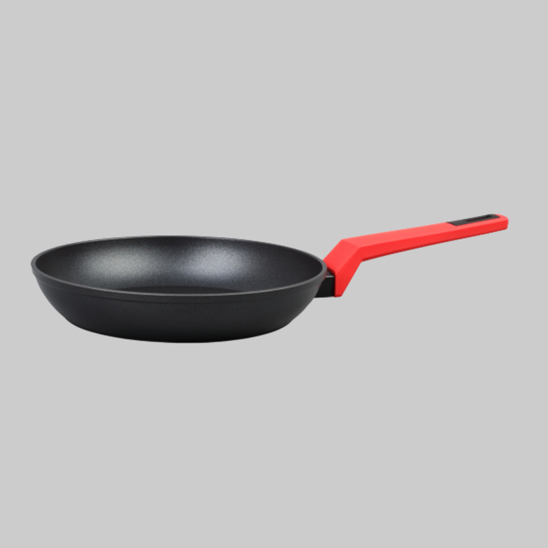 Forged aluminum nonstick frying pan