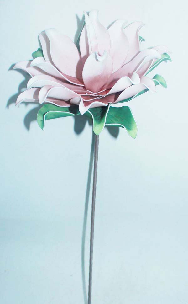 Artificial flower