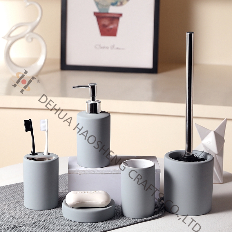 Bathroom set