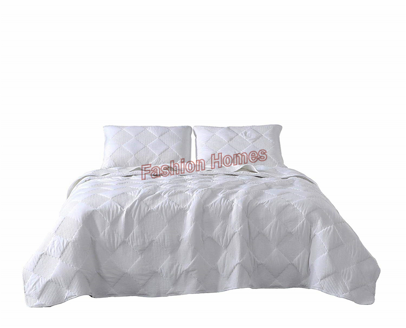 2020 pre washed microfiber Embroidery quilts set