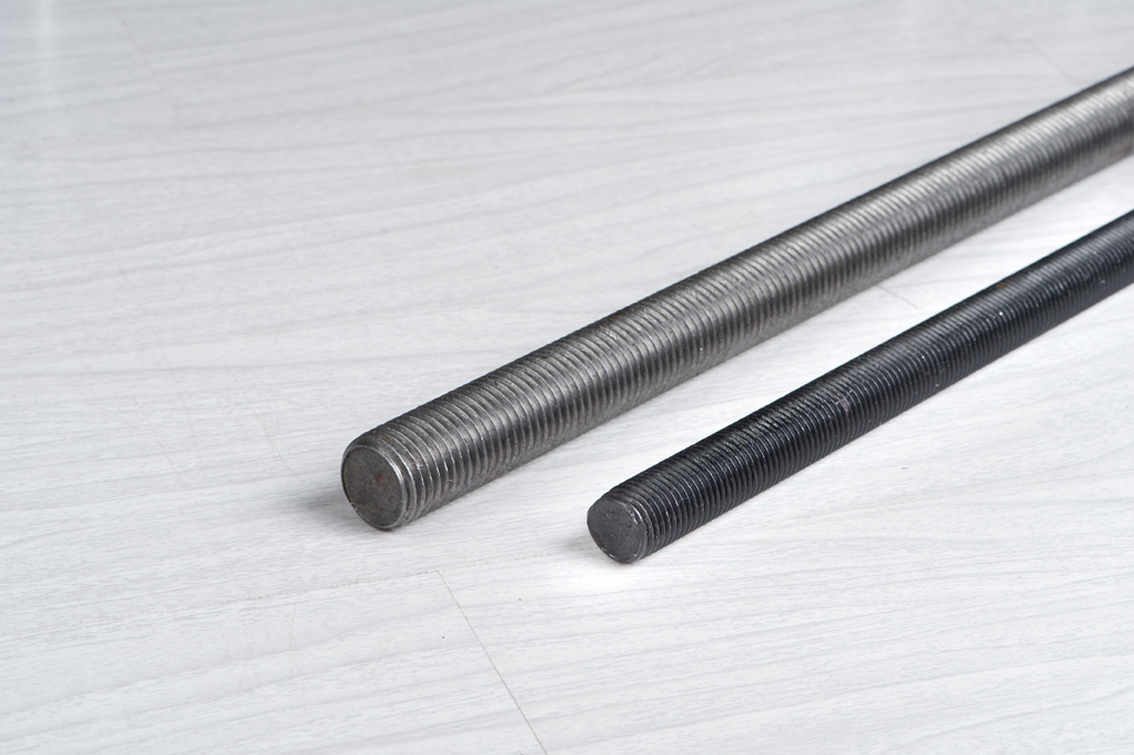 L7 Bright Finished Threaded Rod