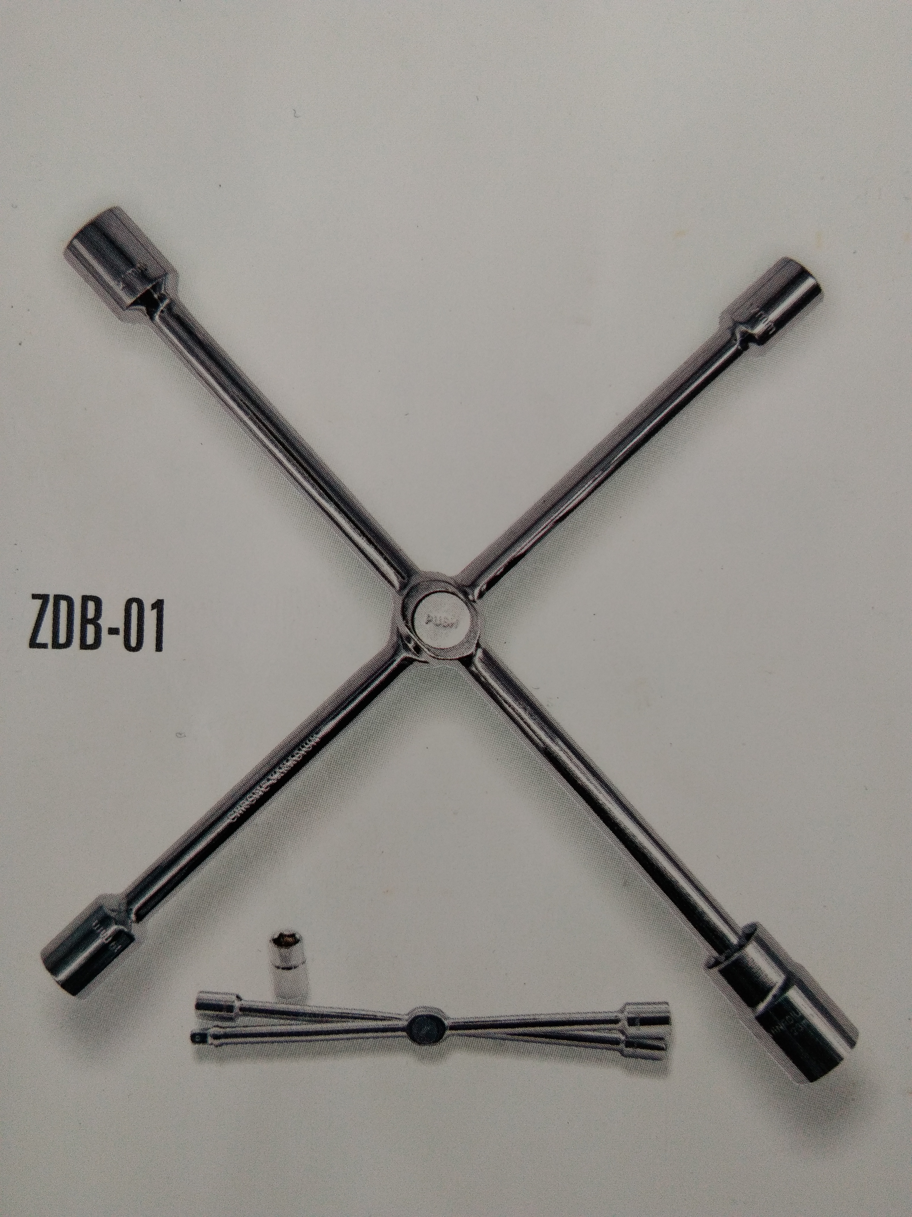 Foldable and steerable cross rim wrench
