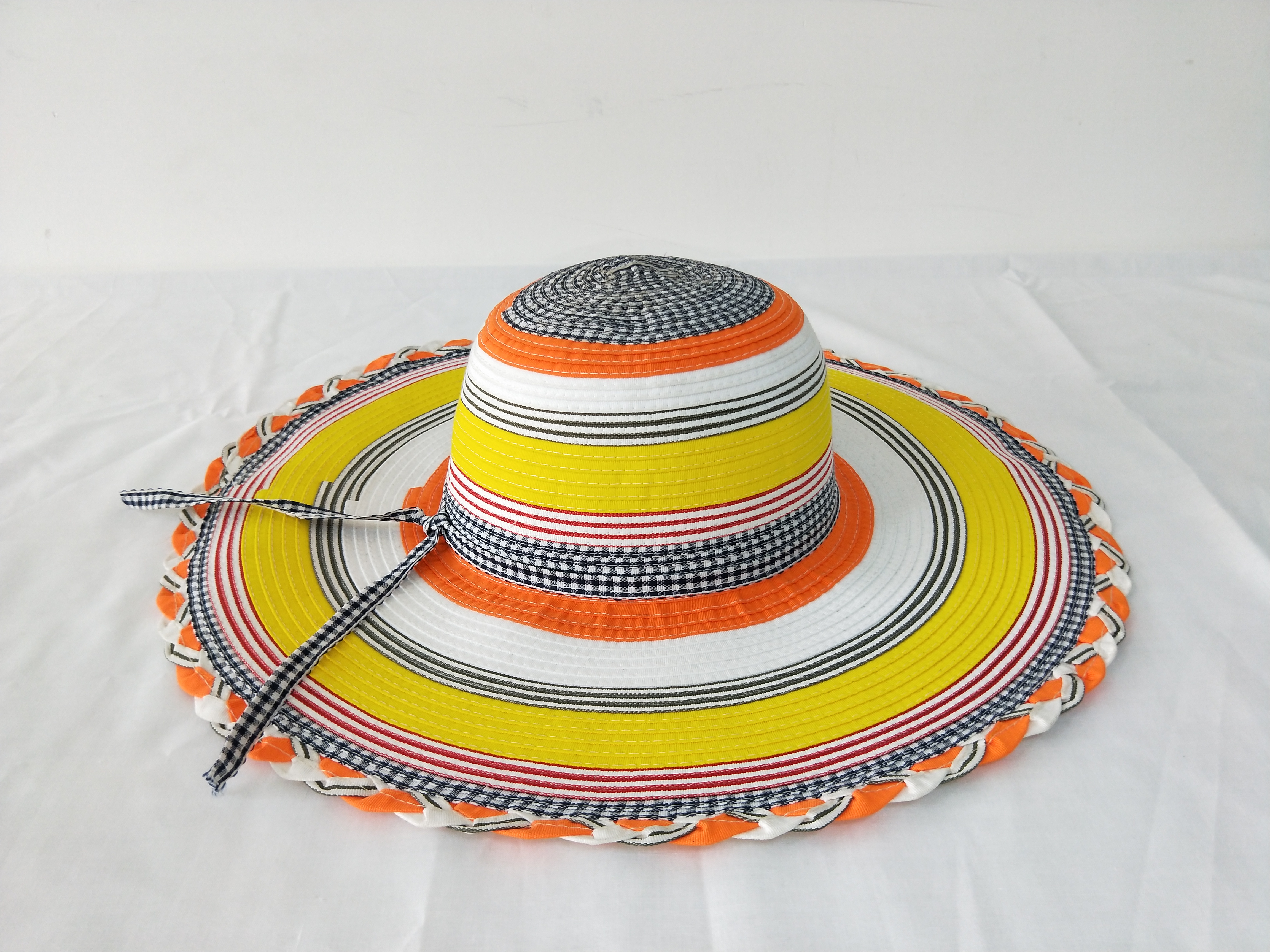 Floopy-wide brim paper straw hat