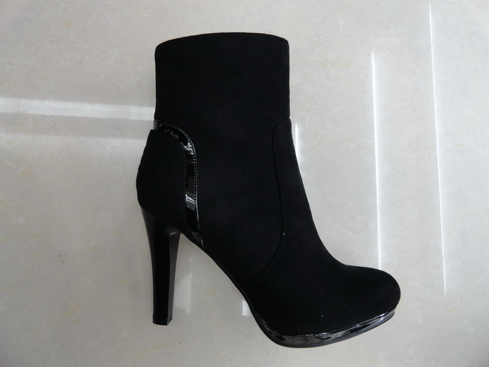Chengdu Short Boots