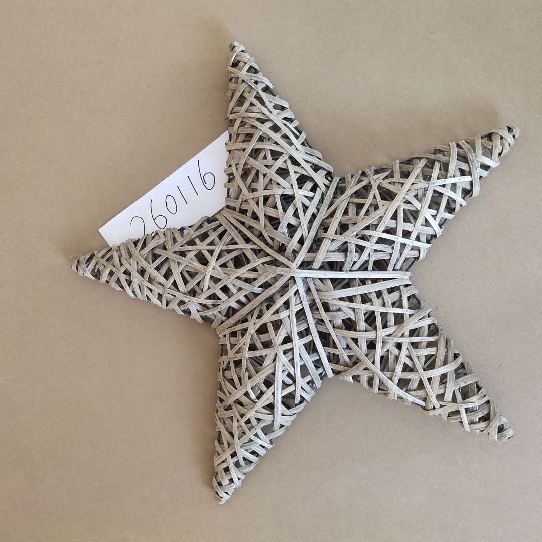 Split Willow Star Decoration