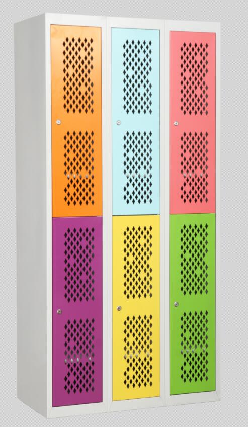 6 mesh doors locker