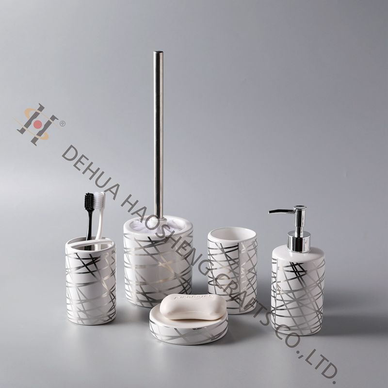 Bathroom set
