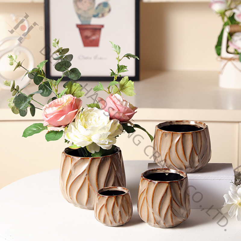 Stoneware flowerpot with Reactive Glazing