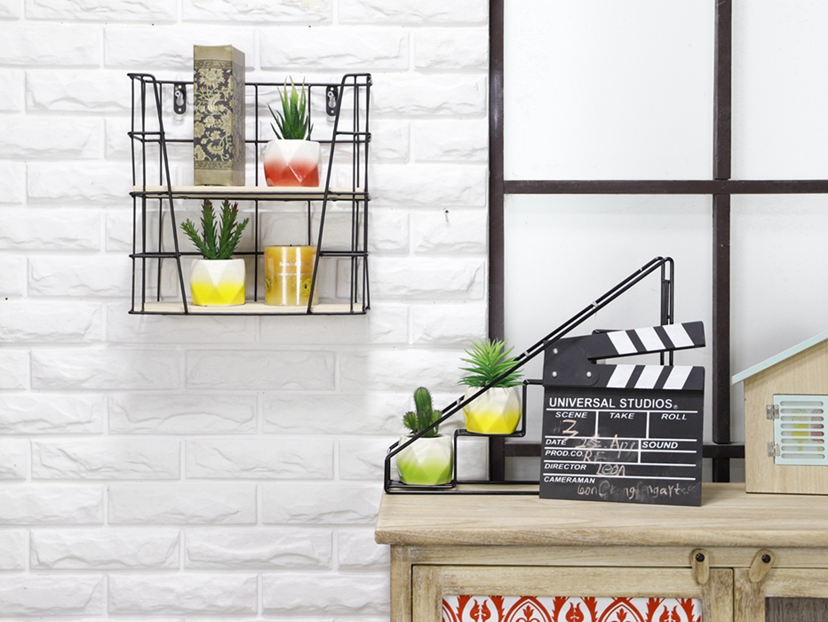 Wall shelf