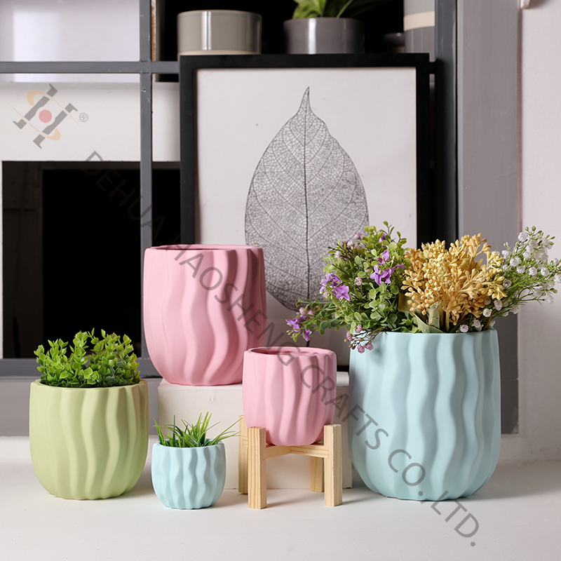 Ceramic Flower Pot
