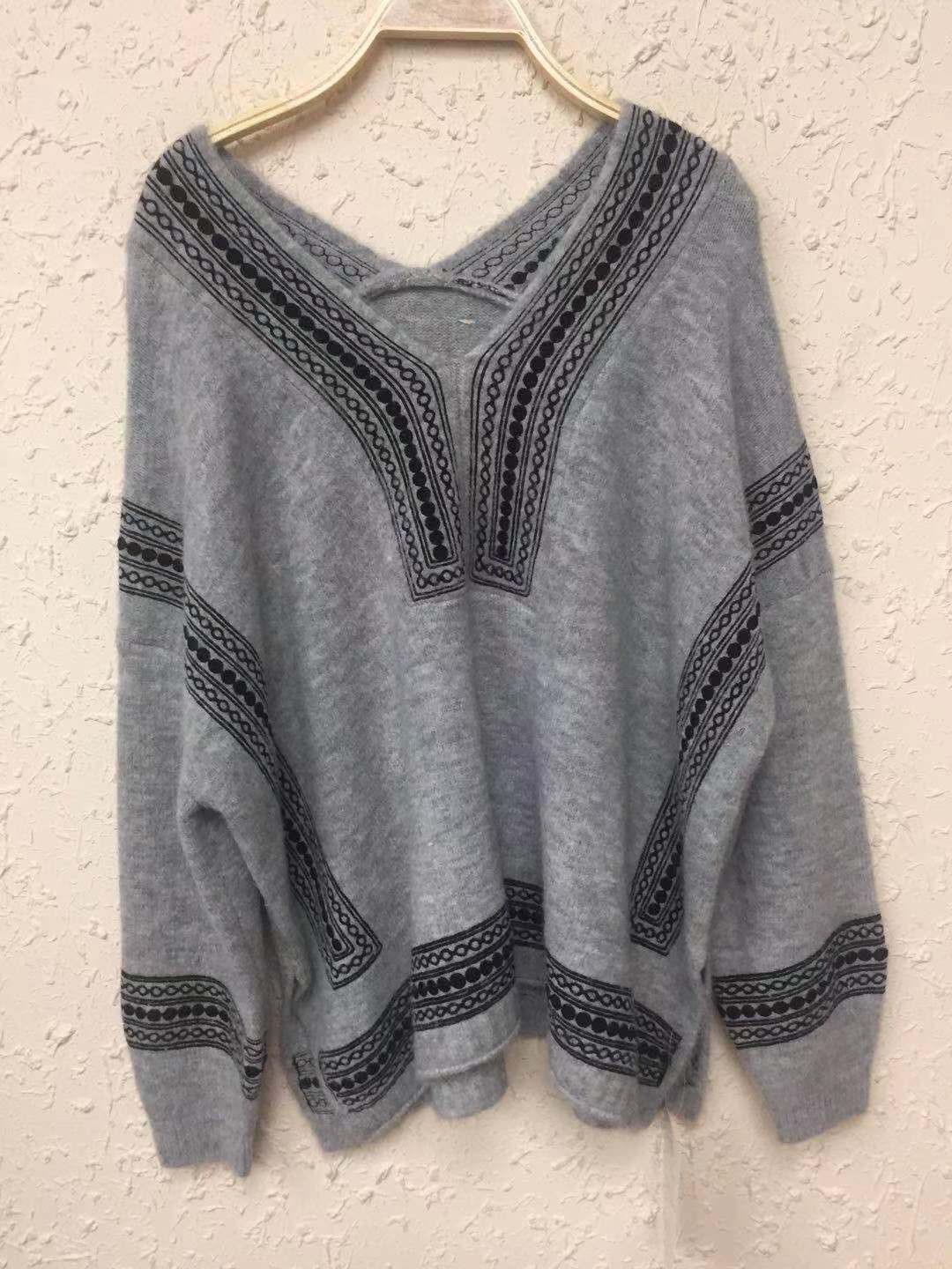 Ladies Knitted Pullover