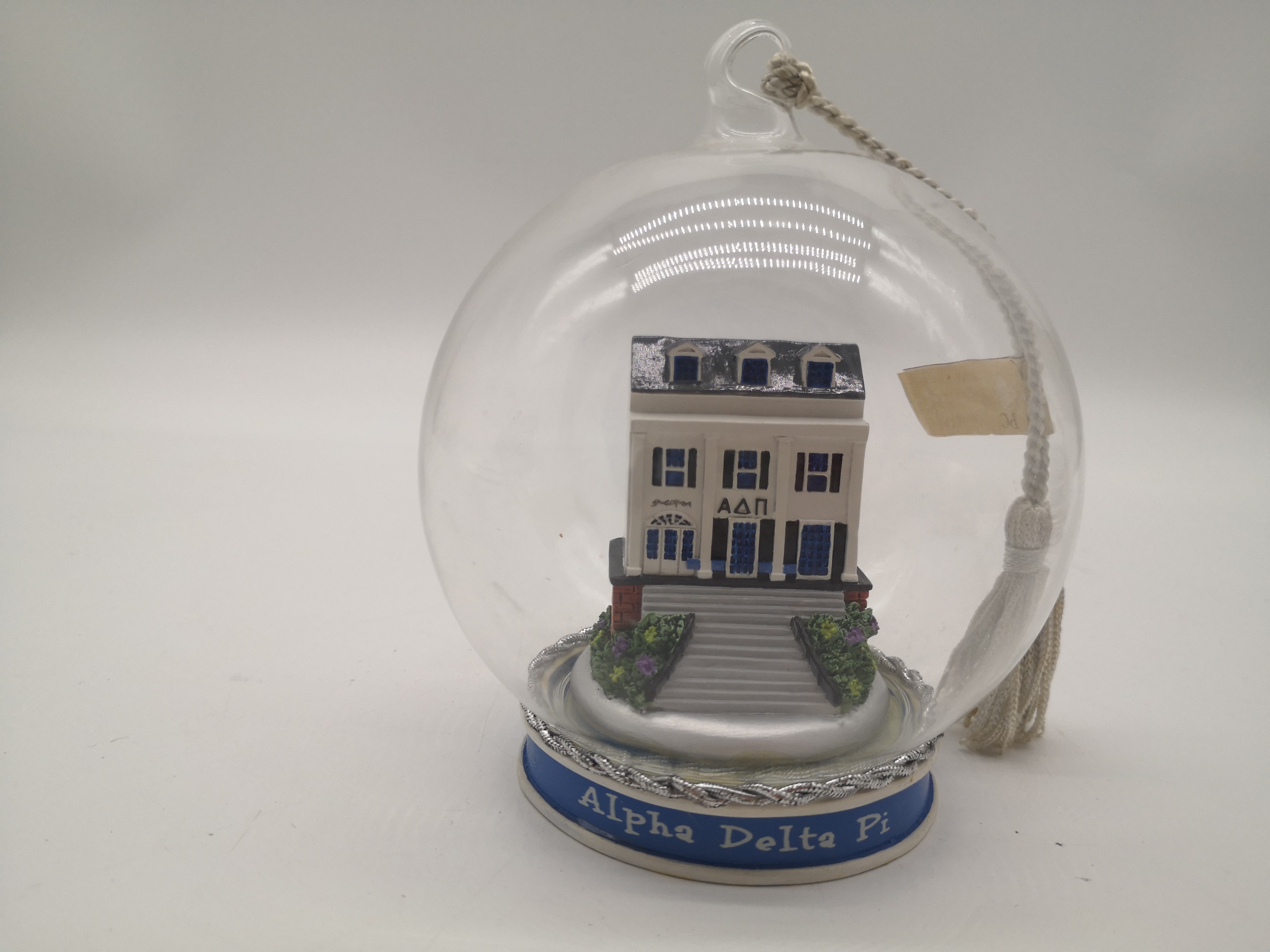 City famous building statue glass ornament