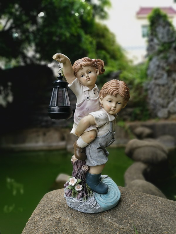 garden kid with solar