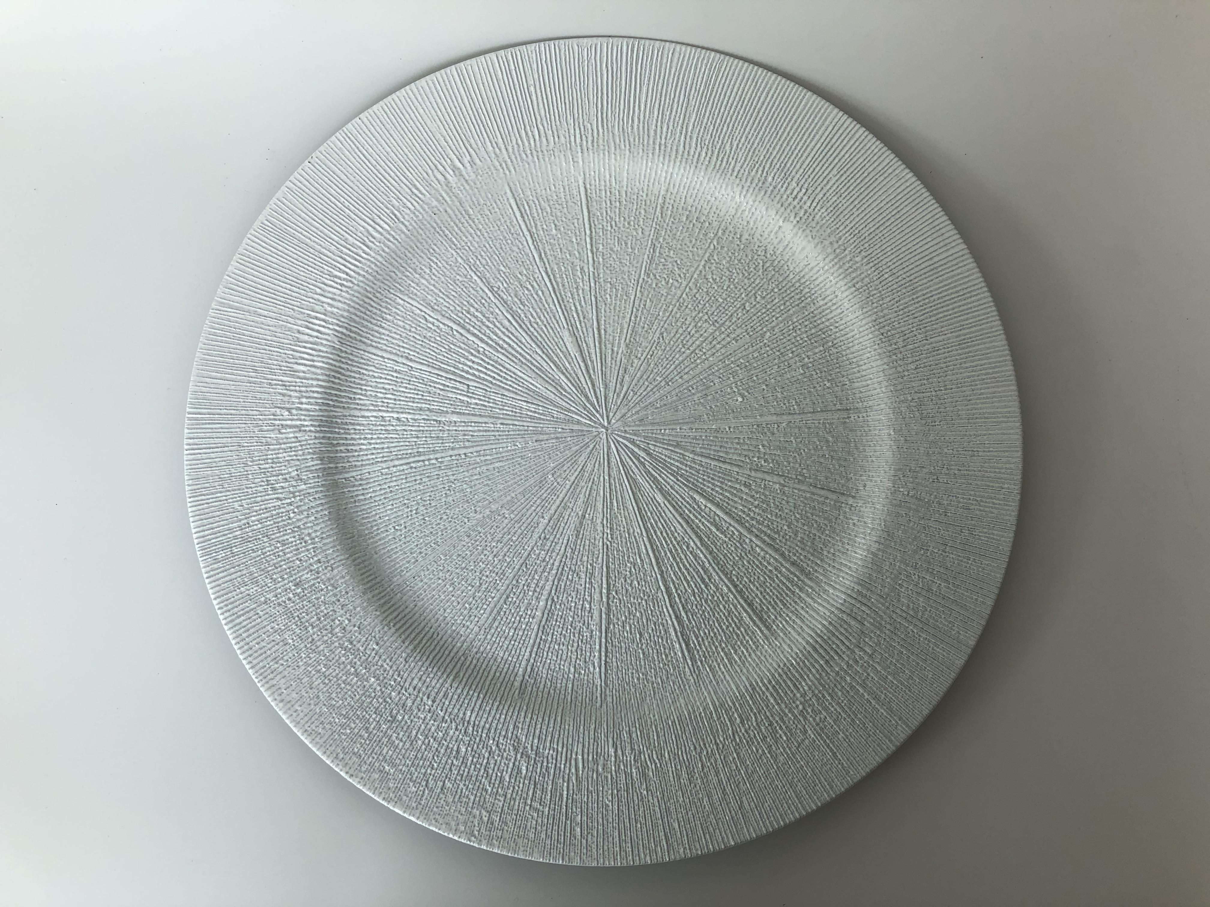 Plastic plate
