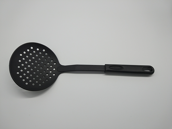 Nylon Skimmer