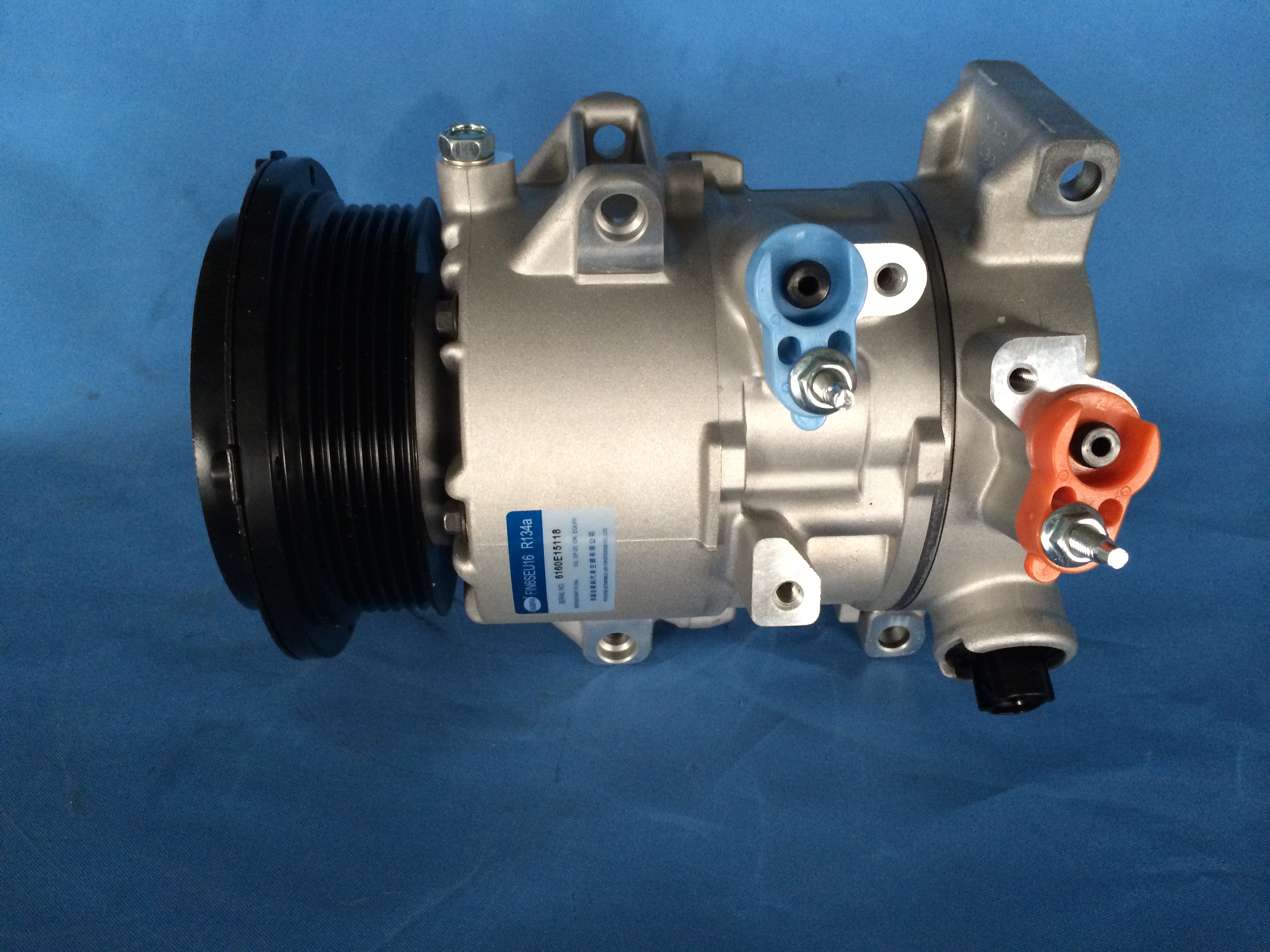 Auto air conditioning compressor