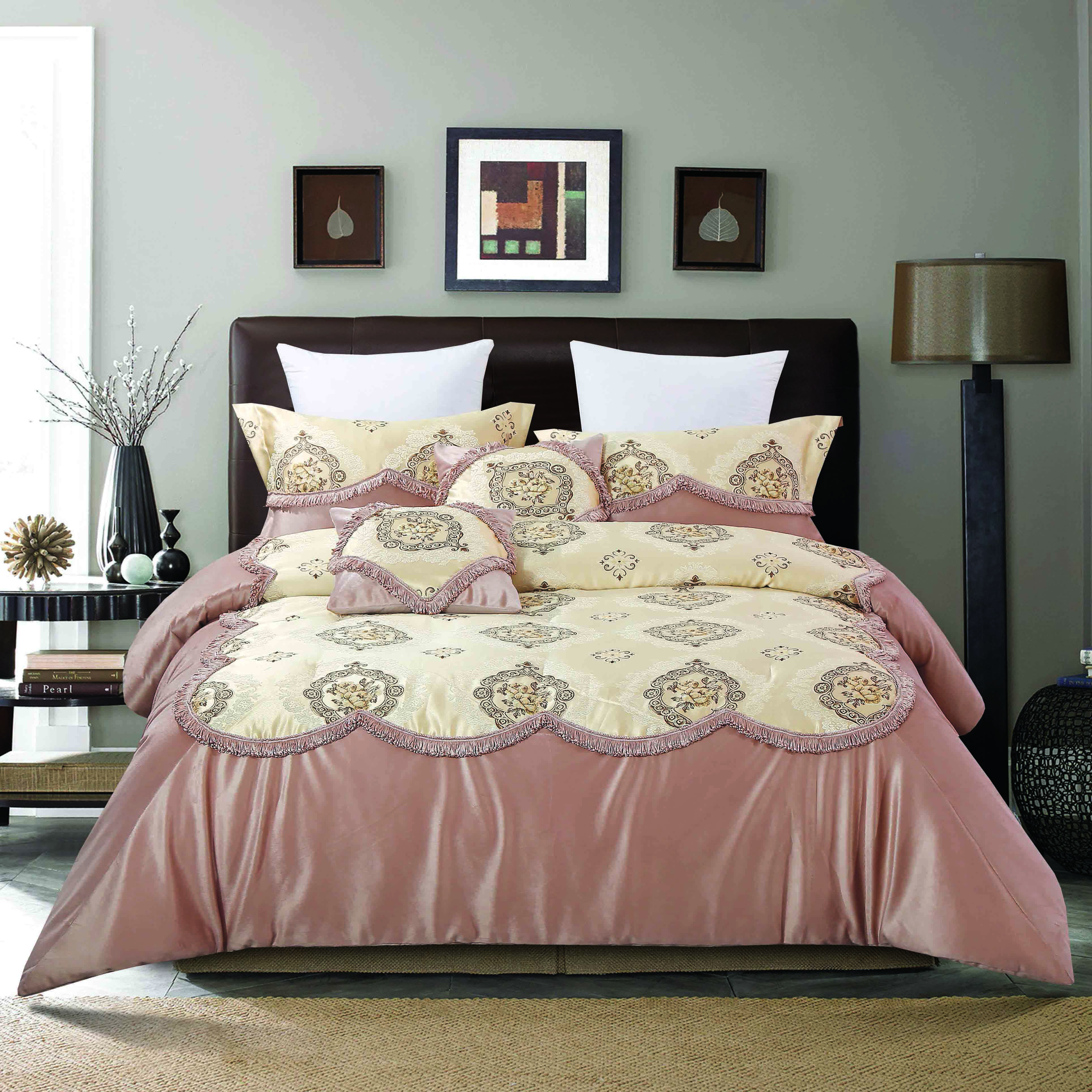 PUJIANG DO BEDDING CO.,LTD. – Embroidery quilt 4