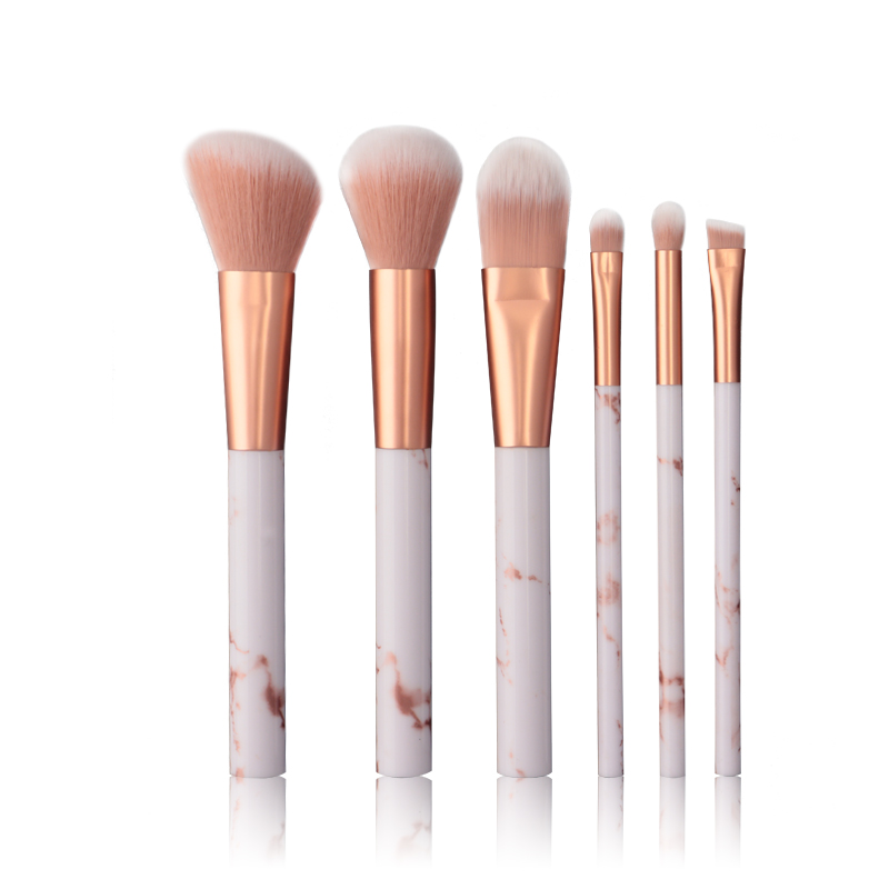 Cosmetic brush sest with plastic handle and synthetic hair ,OEM orders are welcome
