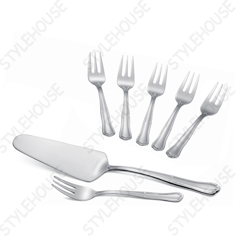 Cake serving set