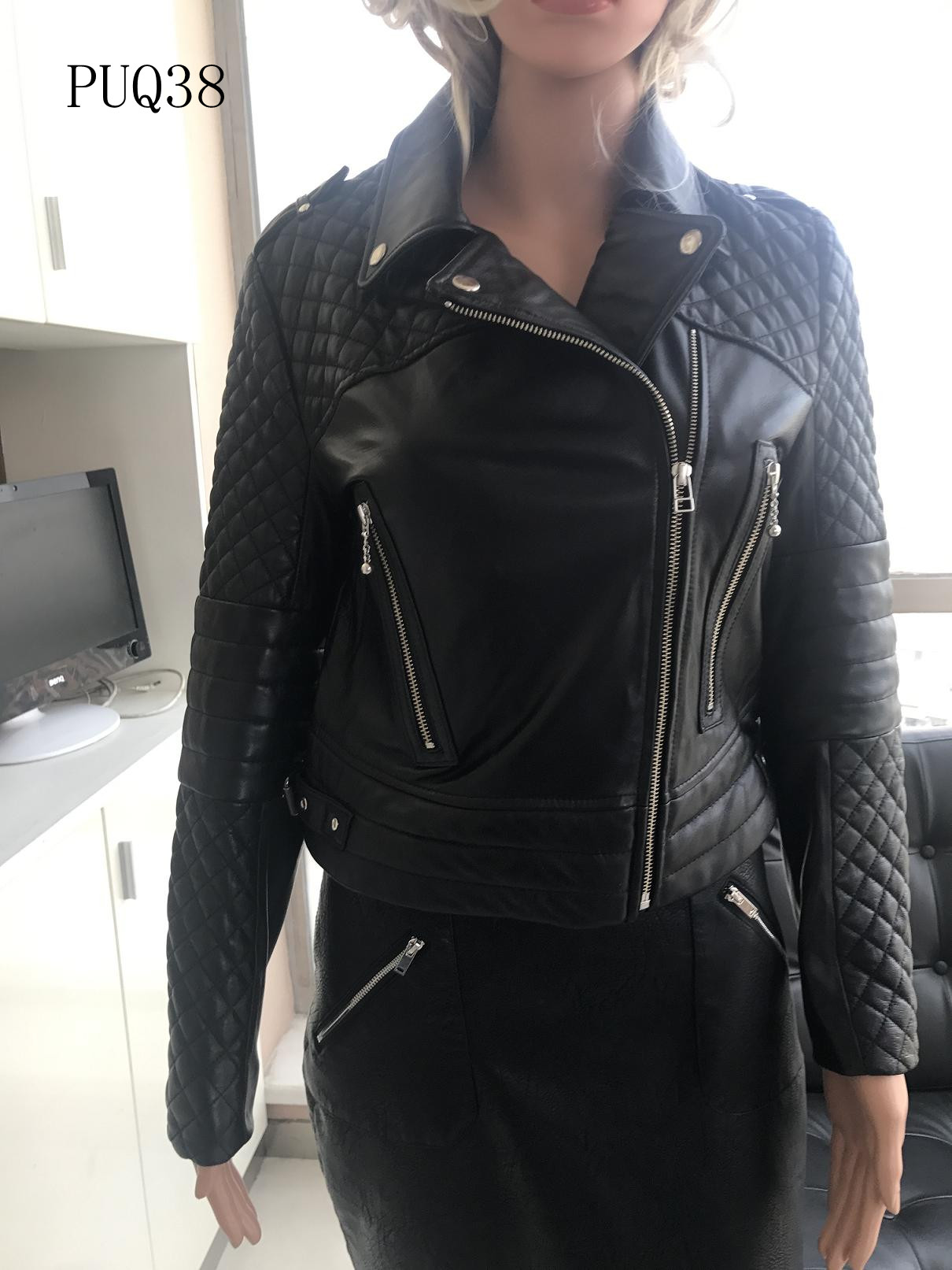 Ladies Print Embroider With Quliting Pu Jacket