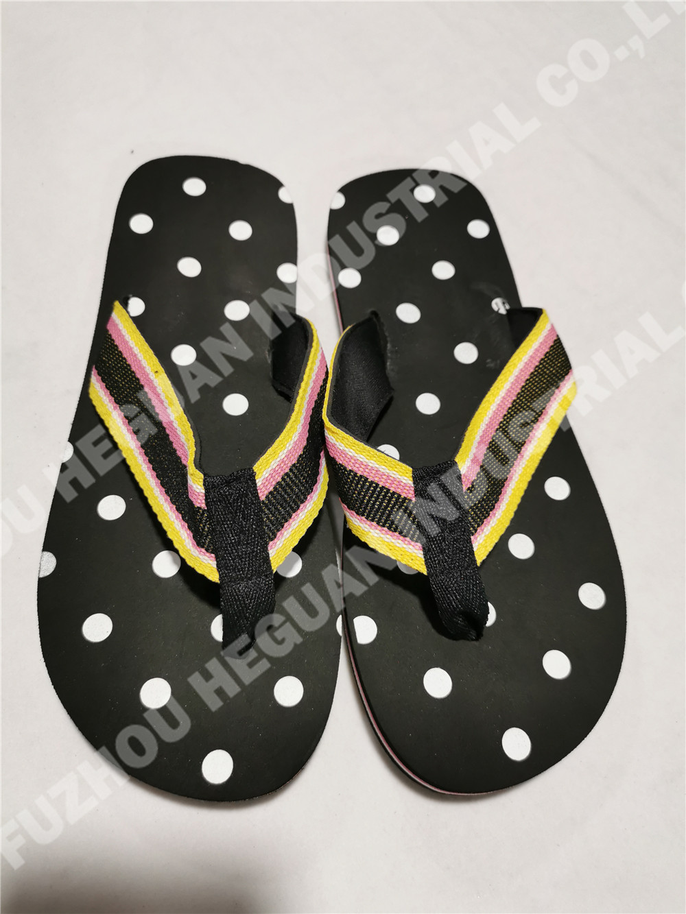 Lady beach flip flops